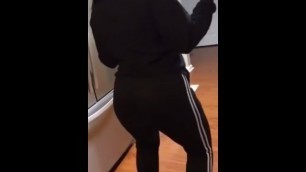 Dominican NYC teen shaking her phat ass