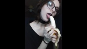 Cute goth tease sucks banana