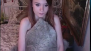 inmorpheusarms showing her tits on Skype