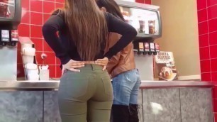 BEAUTIFUL LATINA ASS IN GREEN PANTS!