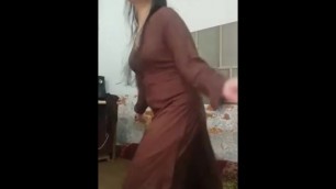 Hot Indian girl sexy dance full enjoy touch her booty pussy sexy dance