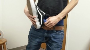 Sagging Jeans, Shoe Fucking and Huge Cumshot