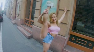 Russian Teen Alexa Flexy Gets And Anal Creampie