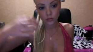 Big butt blonde teen show her pussy on cam camtocambabe.com